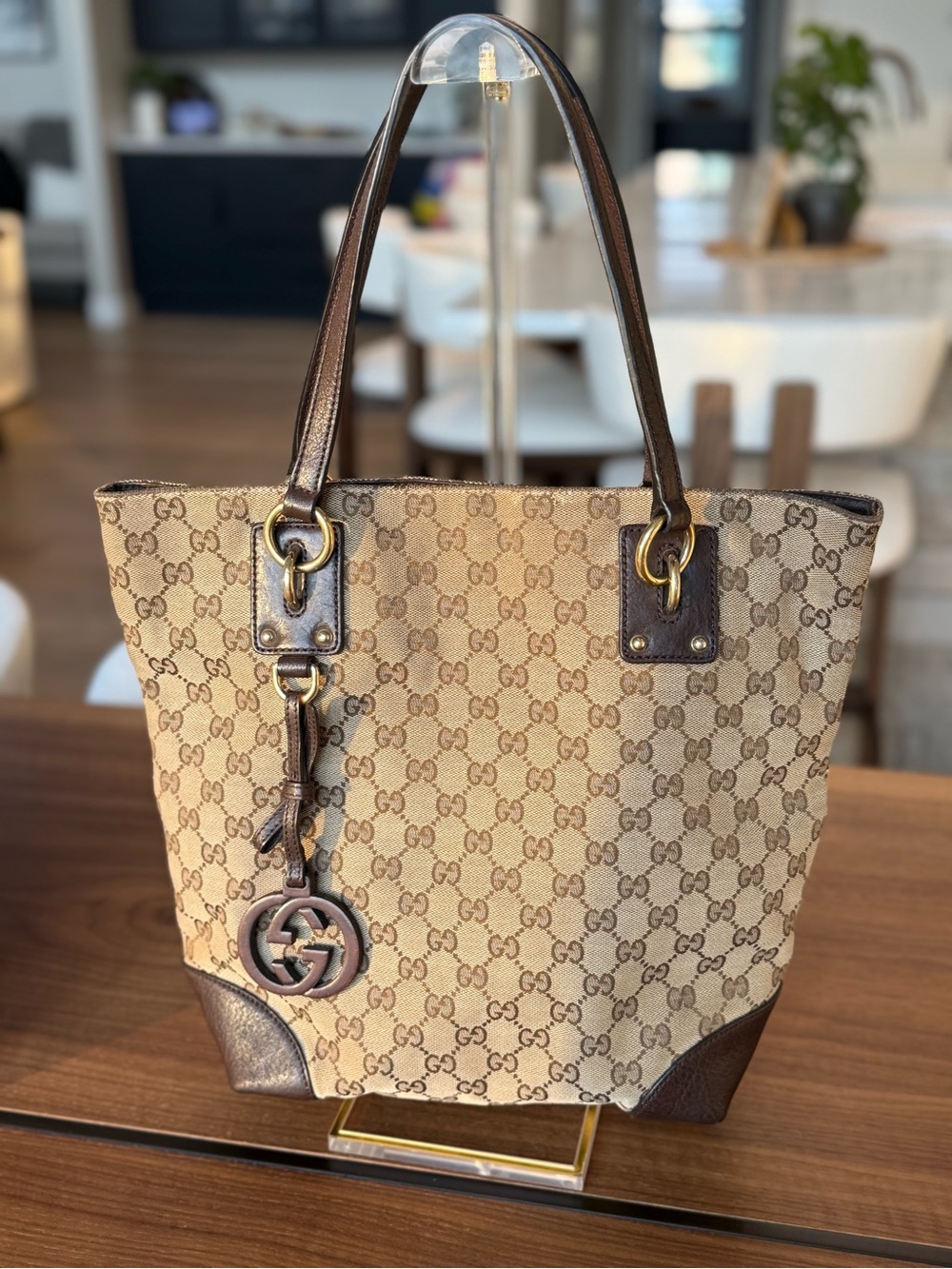 Authentic Gucci Sukey GG Canvas Tote Brown Leather Shoulder Bag - Picture 1 of 12